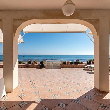 אליקאנטה Beachfront Bliss: Apartamento A Pie De Playa מראה חיצוני תמונה