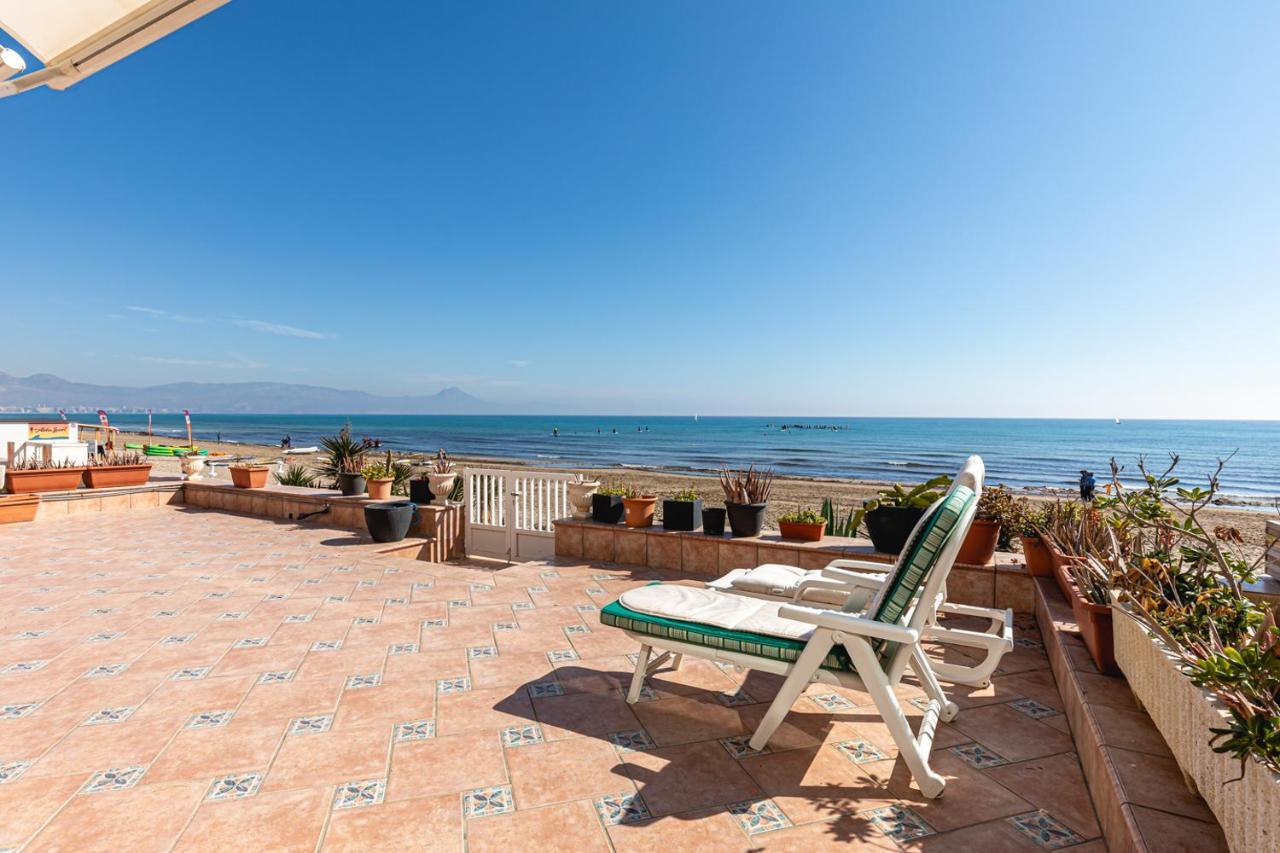 אליקאנטה Beachfront Bliss: Apartamento A Pie De Playa מראה חיצוני תמונה