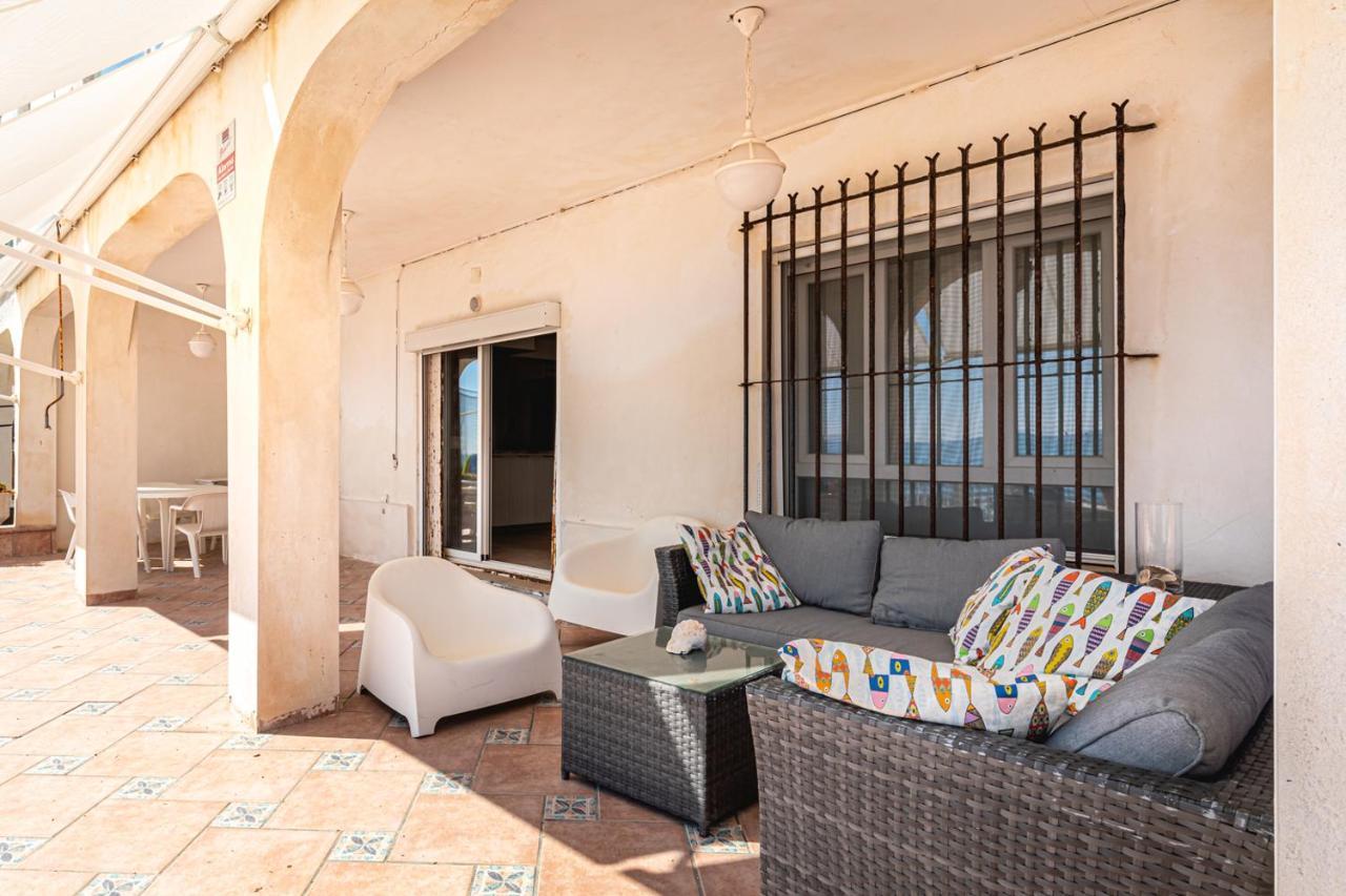 אליקאנטה Beachfront Bliss: Apartamento A Pie De Playa מראה חיצוני תמונה