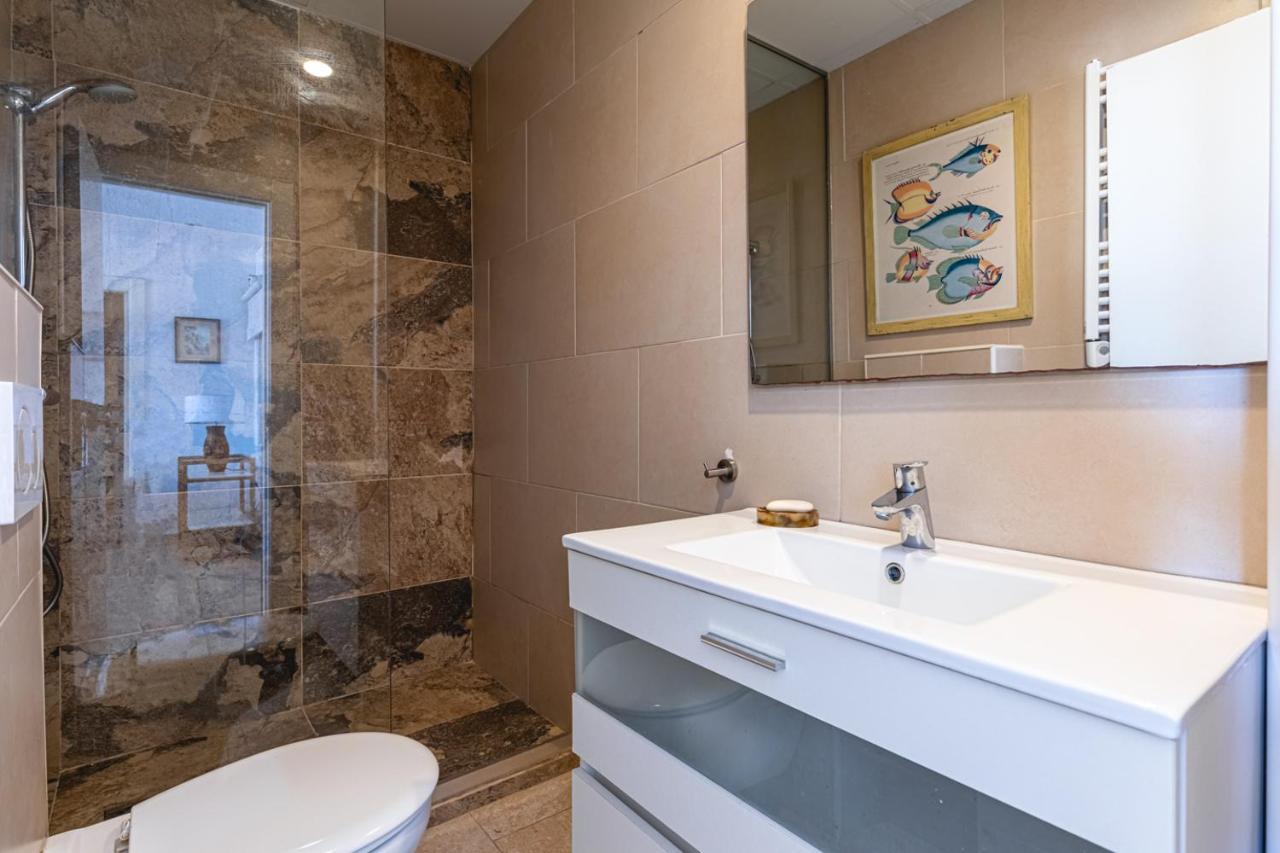 אליקאנטה Beachfront Bliss: Apartamento A Pie De Playa מראה חיצוני תמונה