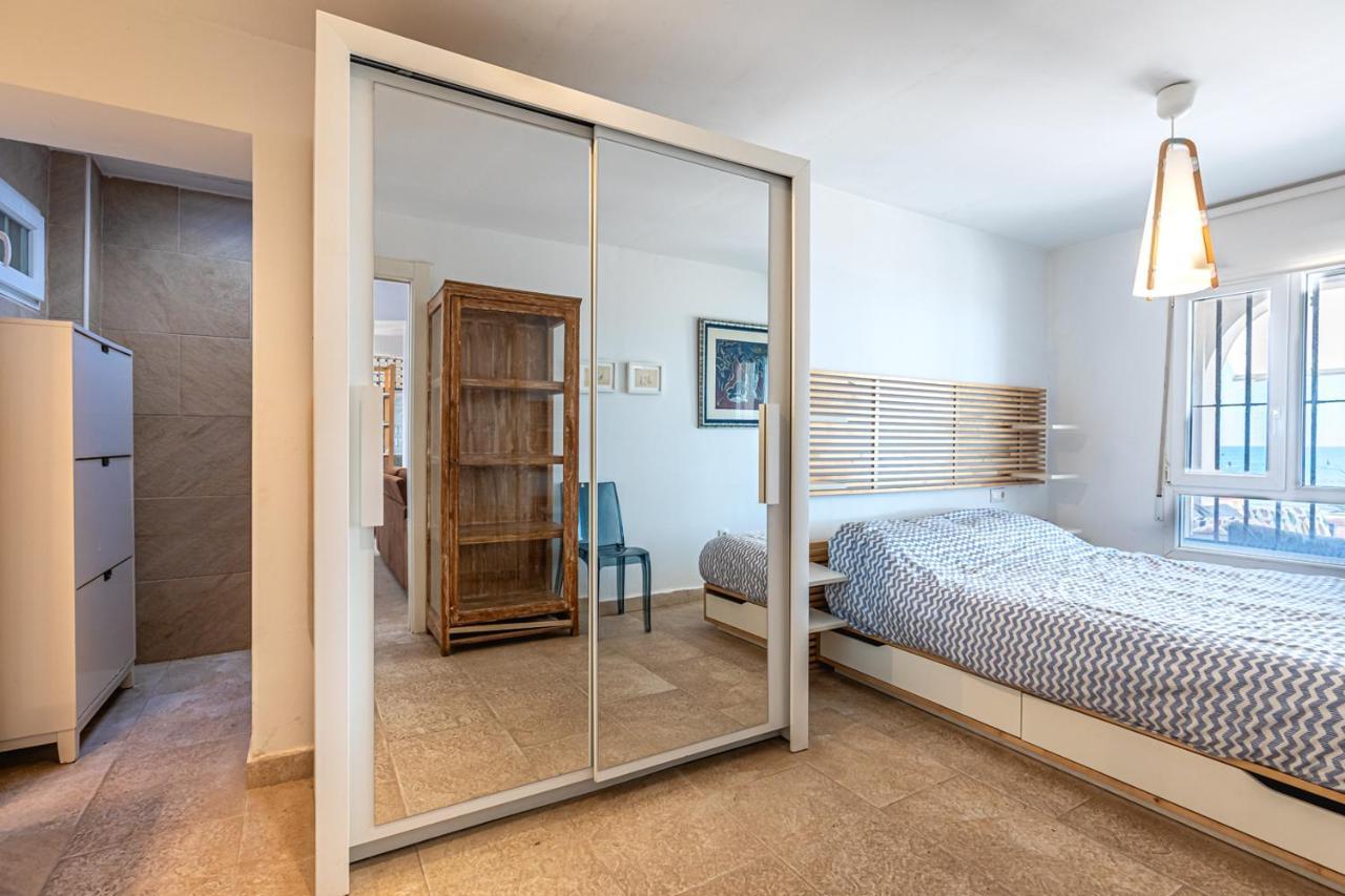 אליקאנטה Beachfront Bliss: Apartamento A Pie De Playa מראה חיצוני תמונה