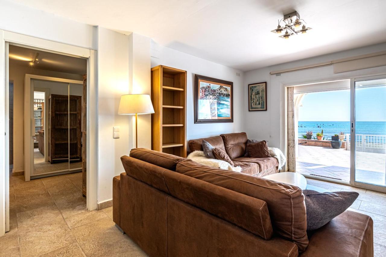 אליקאנטה Beachfront Bliss: Apartamento A Pie De Playa מראה חיצוני תמונה